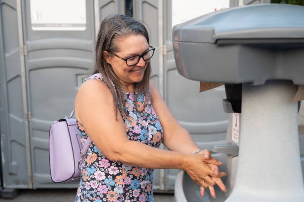 Best Portable toilet rental cost  in Hamilton City, CA